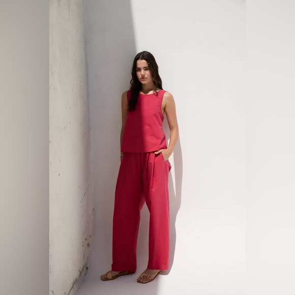 May 11th- 2- DELUC - LIVE UNLISTED LISTING - ๐จ 2025 COLLECTION - Picture 13 of 16